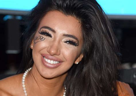 Chloe Khan's biography: age, ethnicity, net worth, .